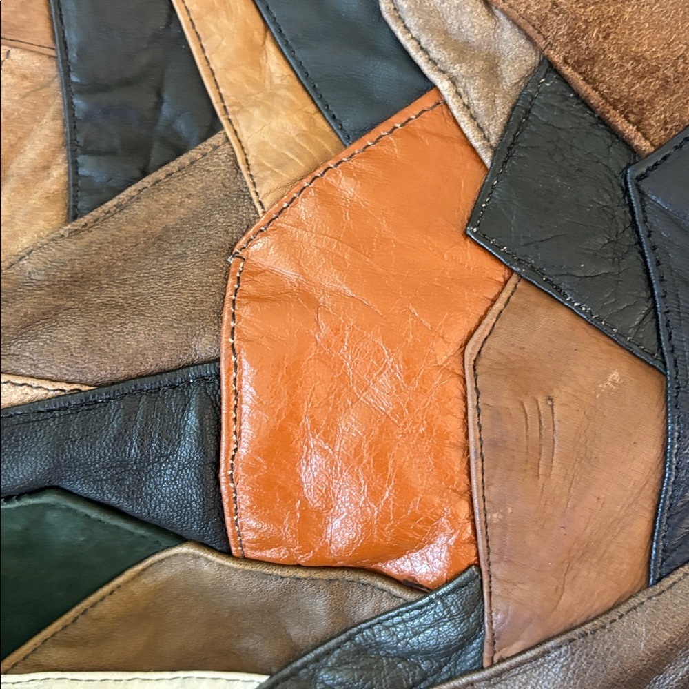 LEATHER SHOULDER/HOBO/TOTE BAG MULTICOLORED SWATCHES OF LEATHER VINTAGE NO TAGS - Picture 2 of 13